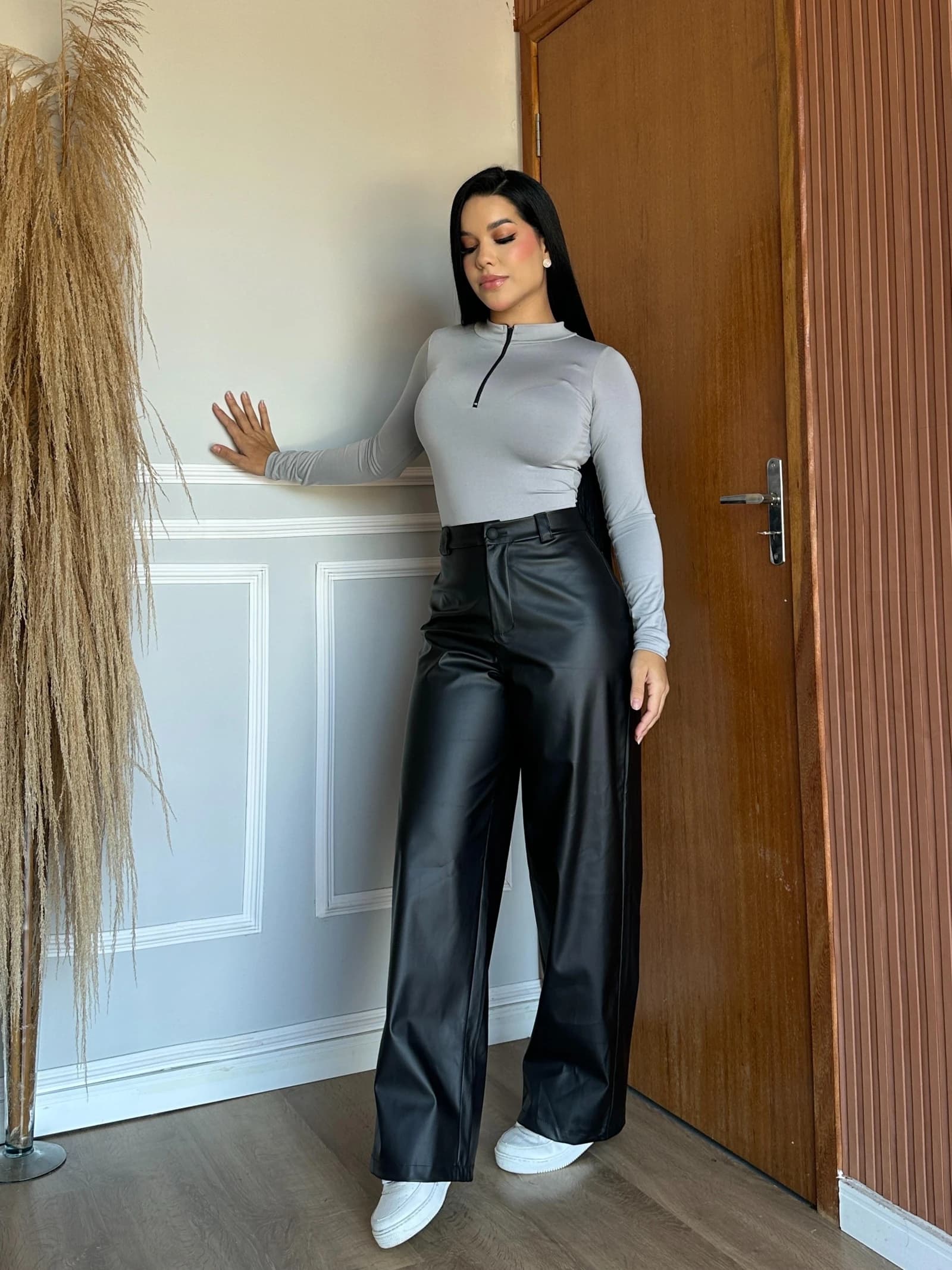 Peça de Liviana Atacado